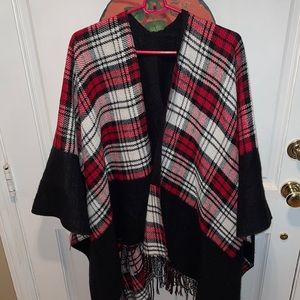 Beautiful and cozy Shaw/ Wrap